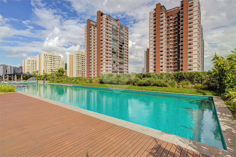 Foto REO1060362