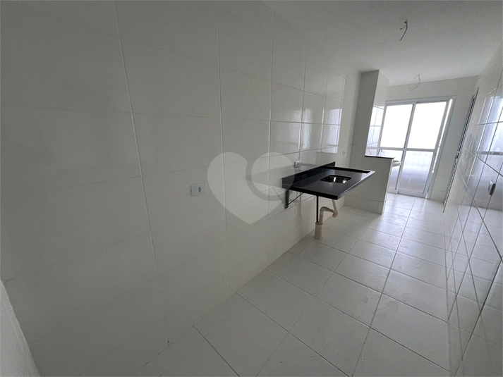 Venda Apartamento Praia Grande Caiçara REO1060378 13