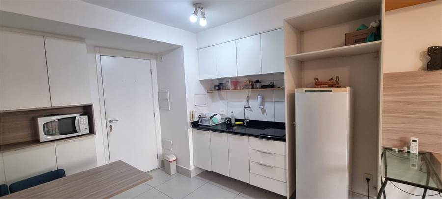 Venda Apartamento São Paulo Santana REO1060639 3