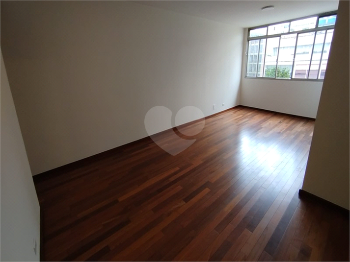 Foto REO1060740