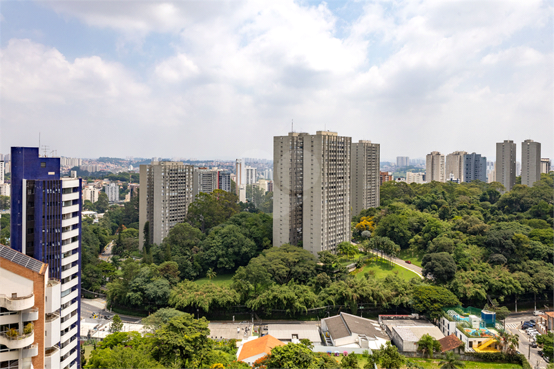 Foto REO1060789