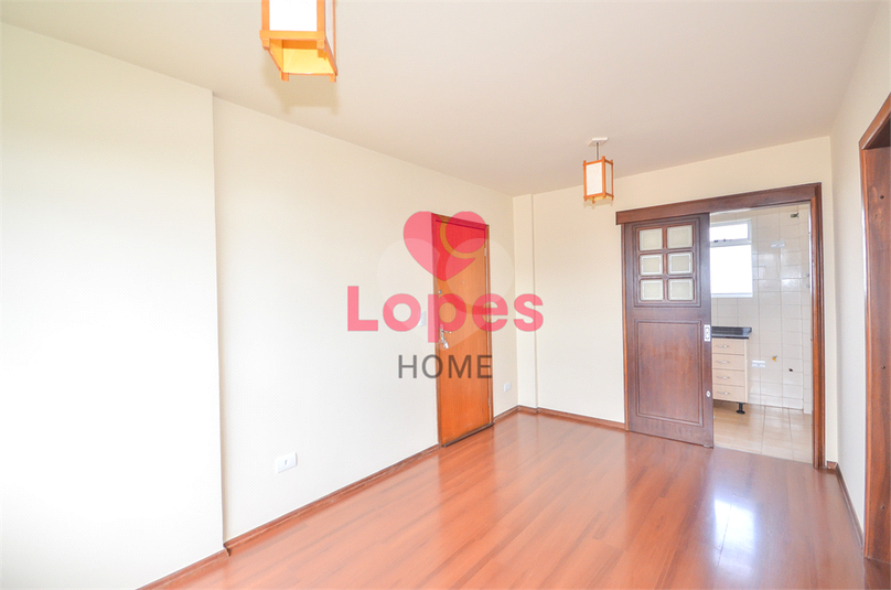 Venda Apartamento Curitiba Guaíra REO1060863 7