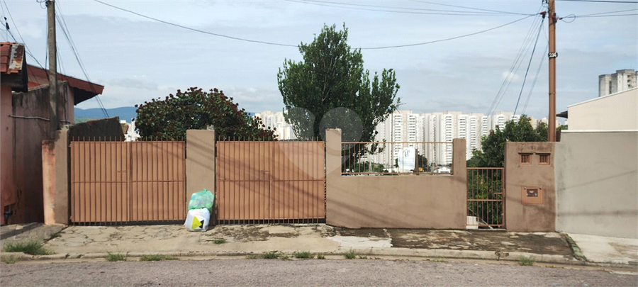 Foto REO1060866