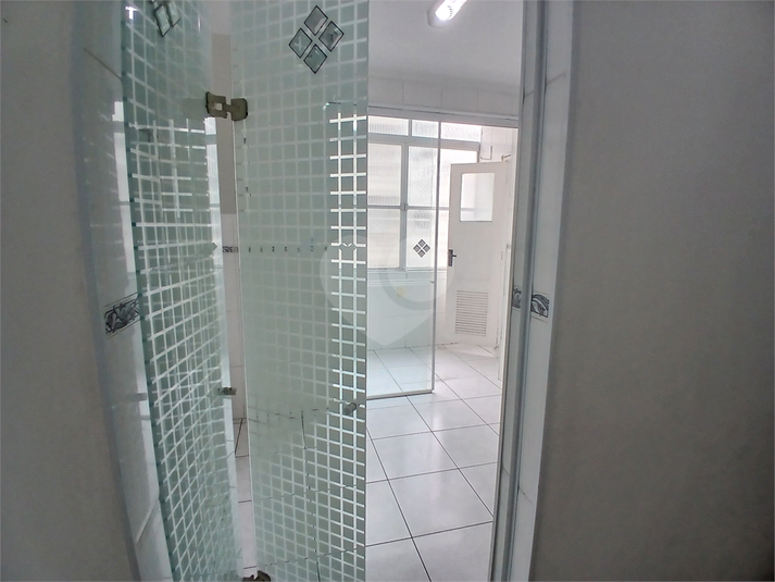 Venda Apartamento Santos Embaré REO1060879 22