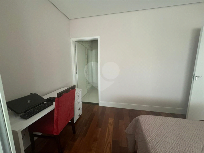 Foto REO1060893