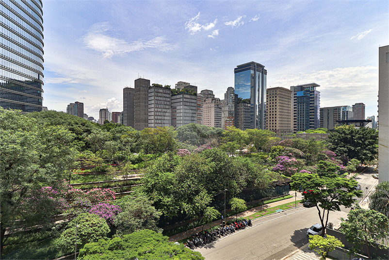 Foto REO1060998