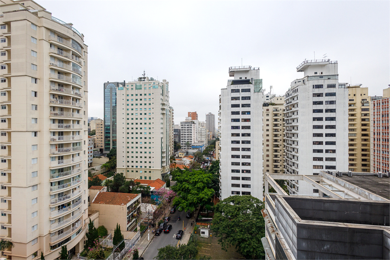 Foto REO1061009