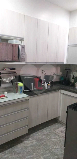 COZINHA COM ARMARIOS