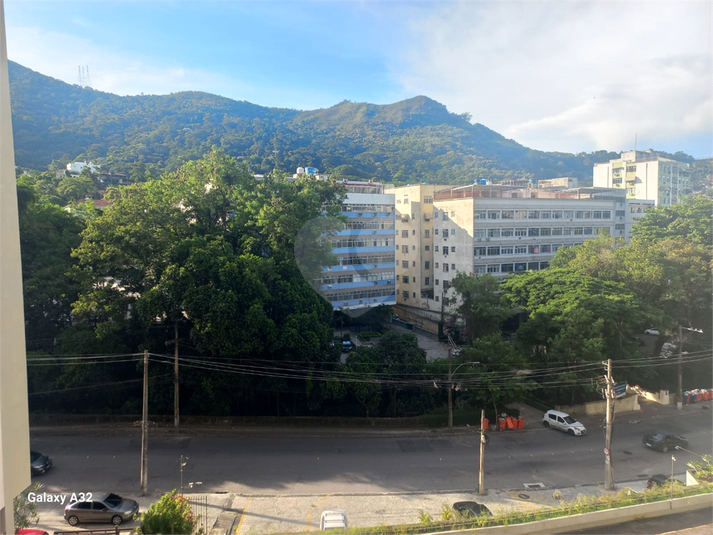 Foto REO1061186