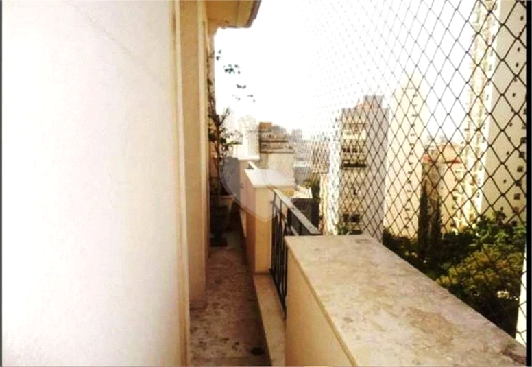 Foto REO1061302