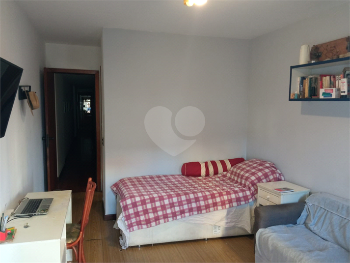 Foto REO1061350
