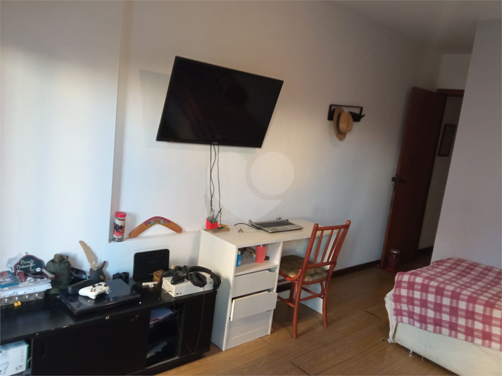 Foto REO1061350