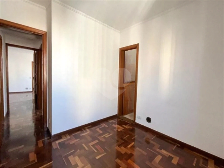 Foto REO1061357