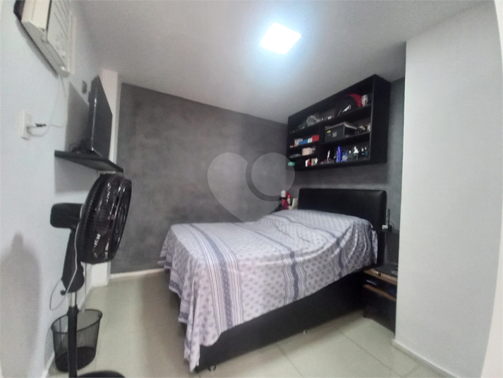 Foto REO1061374