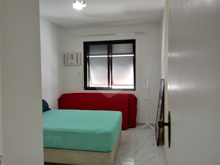 Foto REO1061391