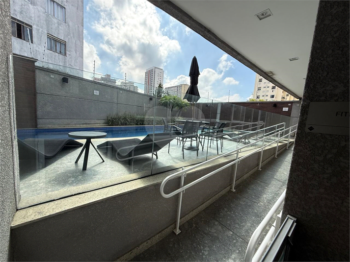 Foto REO1061500