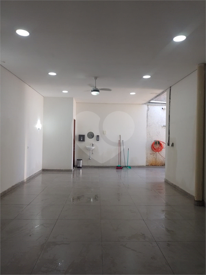 Foto REO1061534