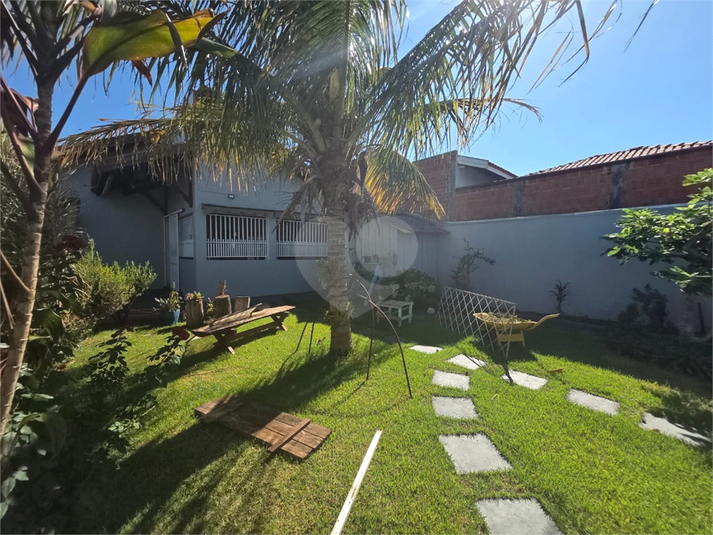 Foto REO1061563