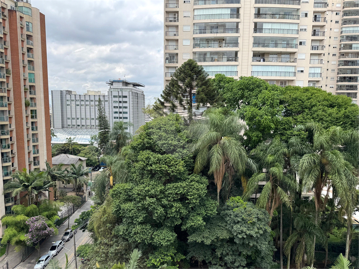 Foto REO1061567