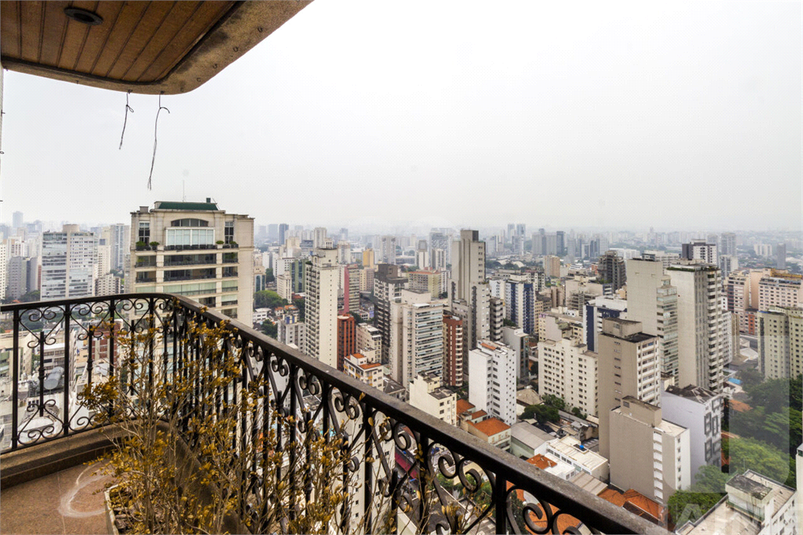 Foto REO1061570