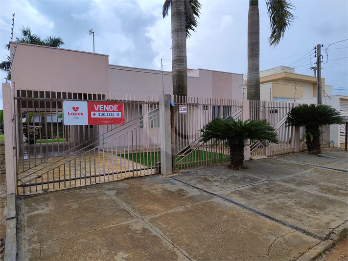 Foto REO1061592