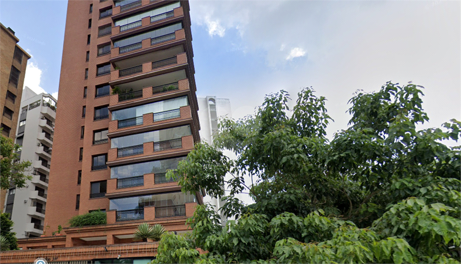 Foto REO1061601