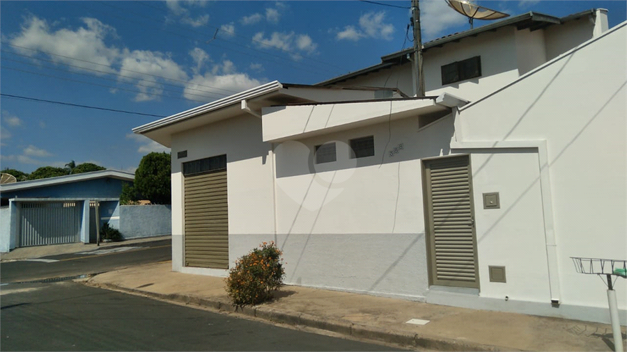 Foto REO1061698