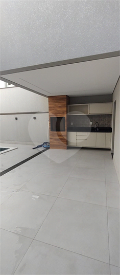 Foto REO1061721