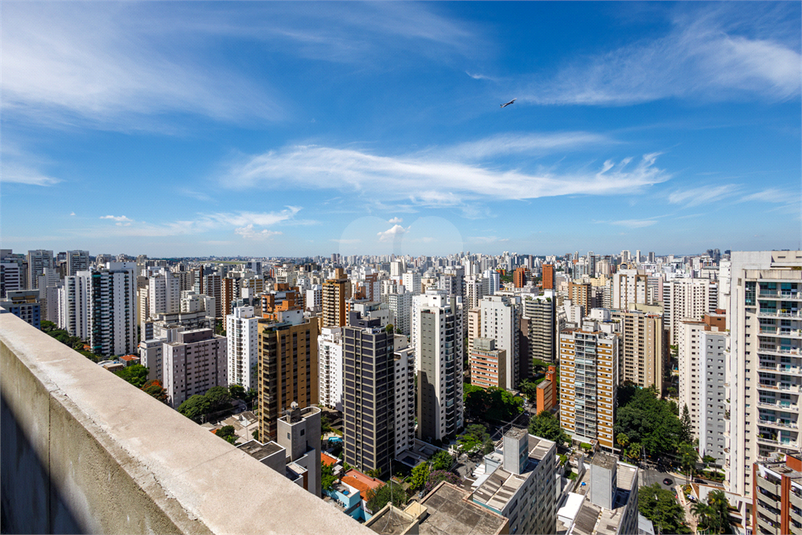 Foto REO1061728