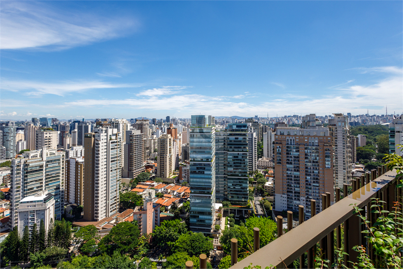 Foto REO1061728
