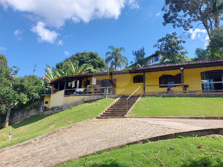 Foto REO1061740