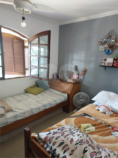 Foto REO1061740