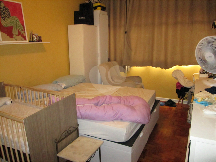 Foto REO1061744