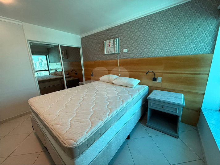 Foto REO1061767