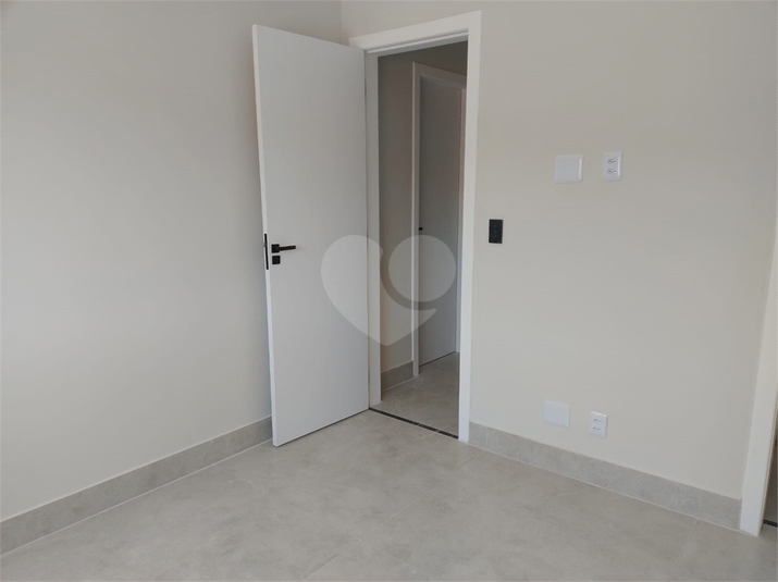 Foto REO1061771