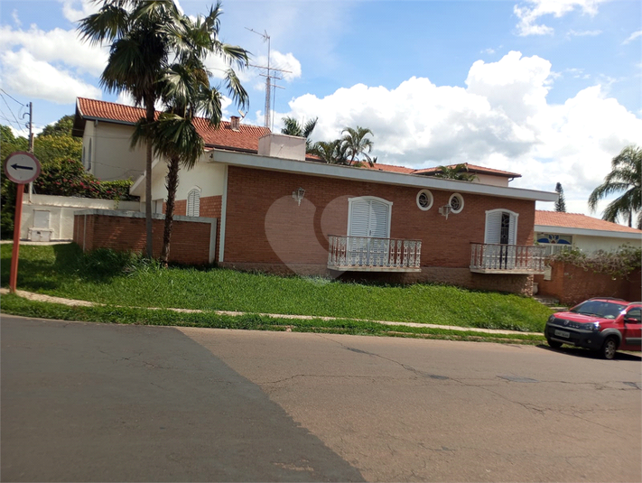 Foto REO1061774