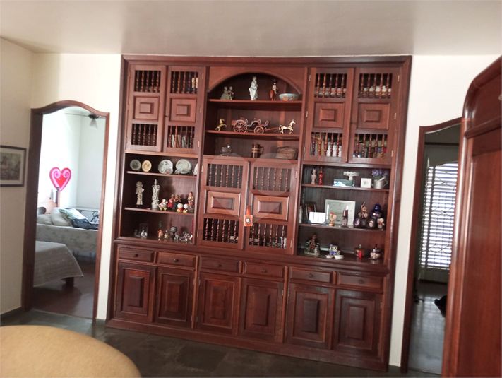 Foto REO1061774
