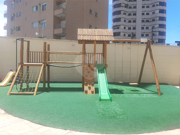Foto REO1061865