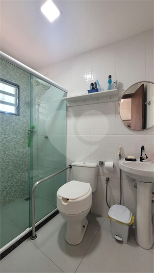 Foto REO1061866
