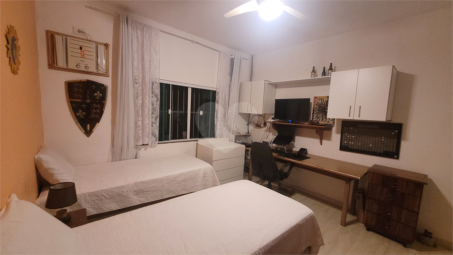 Foto REO1061866