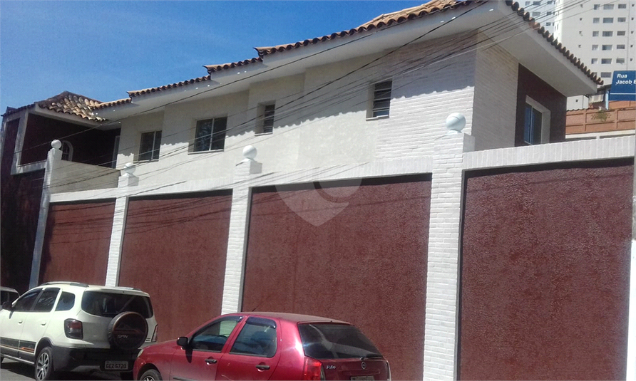 Foto REO1061964