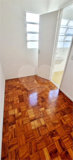 Foto REO1062274