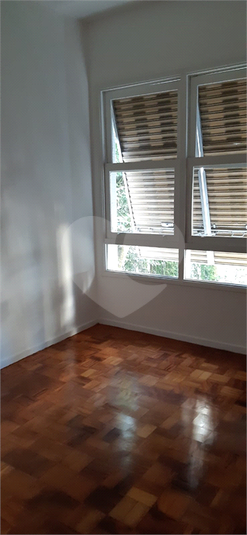 Foto REO1062274