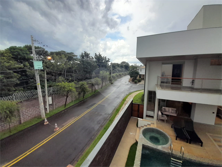 Foto REO1062387