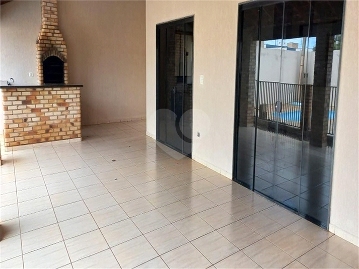 Venda Casa Três Lagoas Ipê REO1062392 23