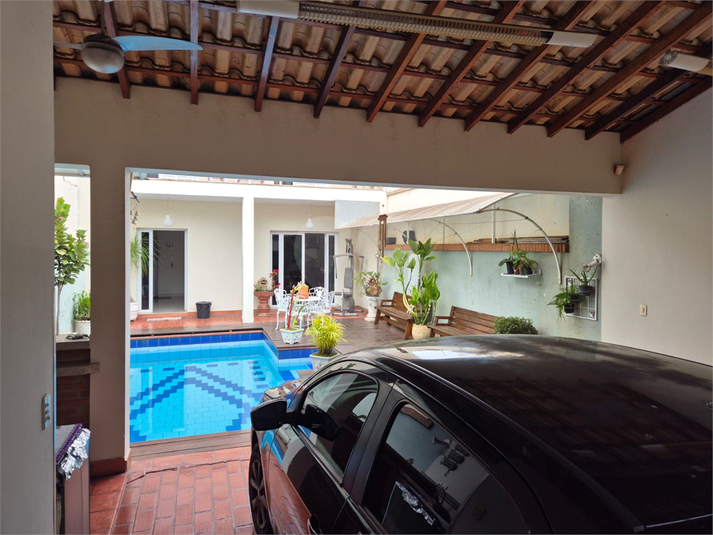 Foto REO1062464