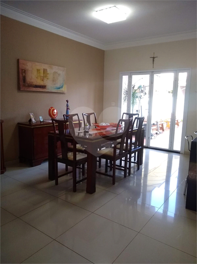 Foto REO1062464