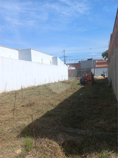 Foto REO1062517