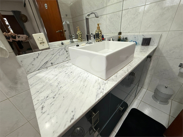 Foto REO1062535