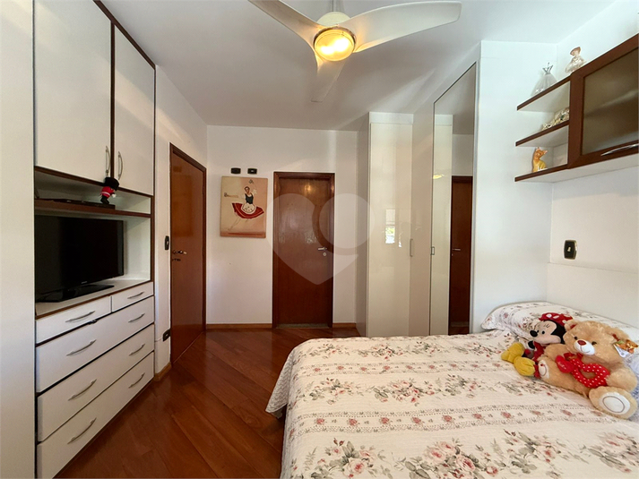 Foto REO1062535